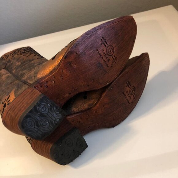 New CIRCLE G Embroidered Boho Line Dance Cowgirl Boots 6.5 MSRP $200 - Picture 8 of 10